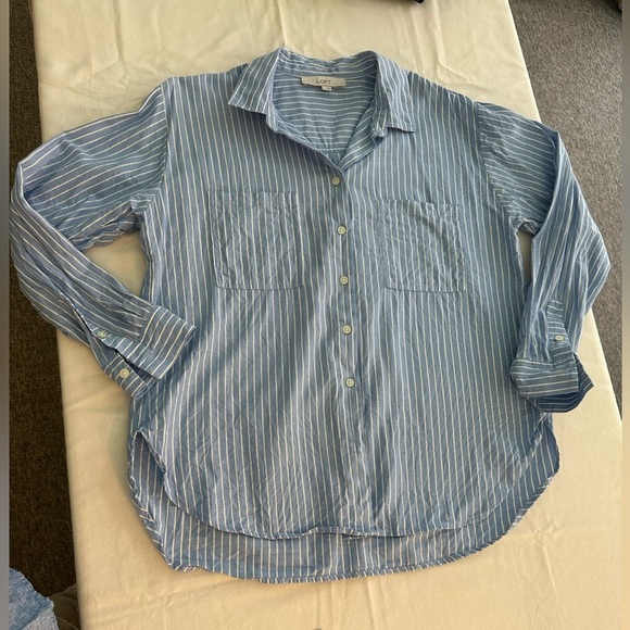 Loft Blue/White Pinstriped Button Down Long Sleeve Like New Size Large - Picture 5 of 7